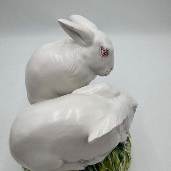 Pair of Bunny on top an  ITALIAN CACHEPOT Easter spring large read white green - Picture 4 of 16